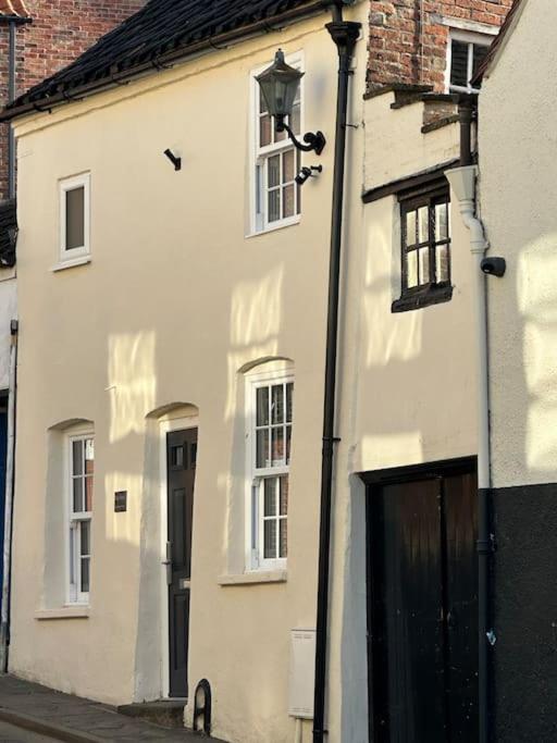 The Nook Lincoln Villa Exterior photo